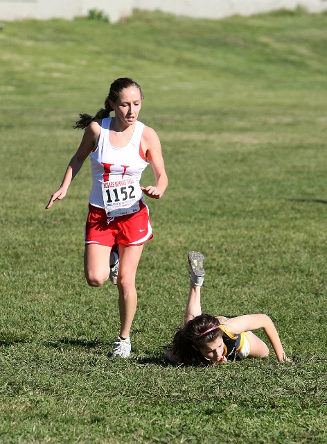 NCS XC D5 Girls-133.JPG - 2009 North Coast Section Cross Country Championships, Hayward High School, Hayward, California